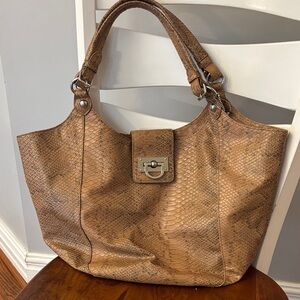 Elegant Tan Snake Print Women's Bag